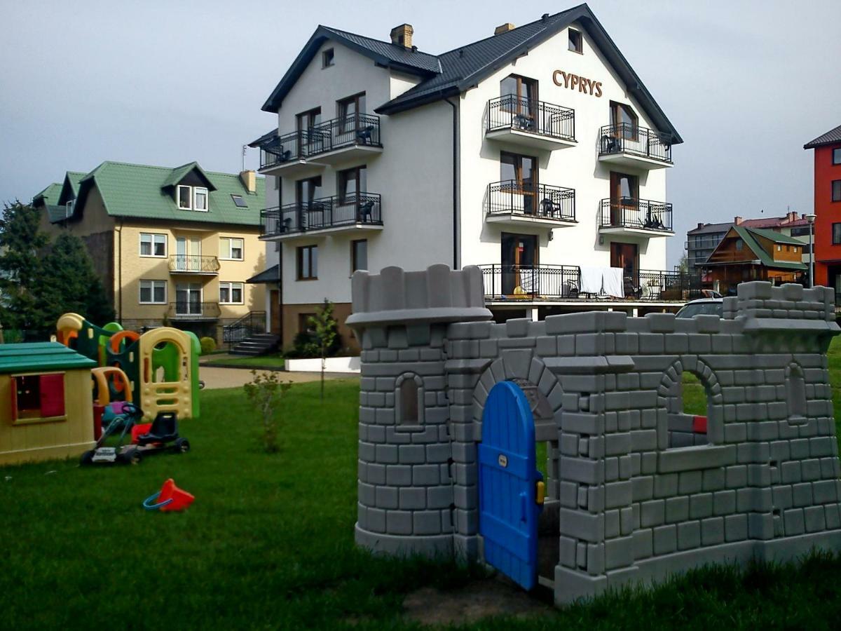 Homestay Cyprys Z Mini Aneksami Kuchennymi Dla Rodzin Z Dziecmi *
